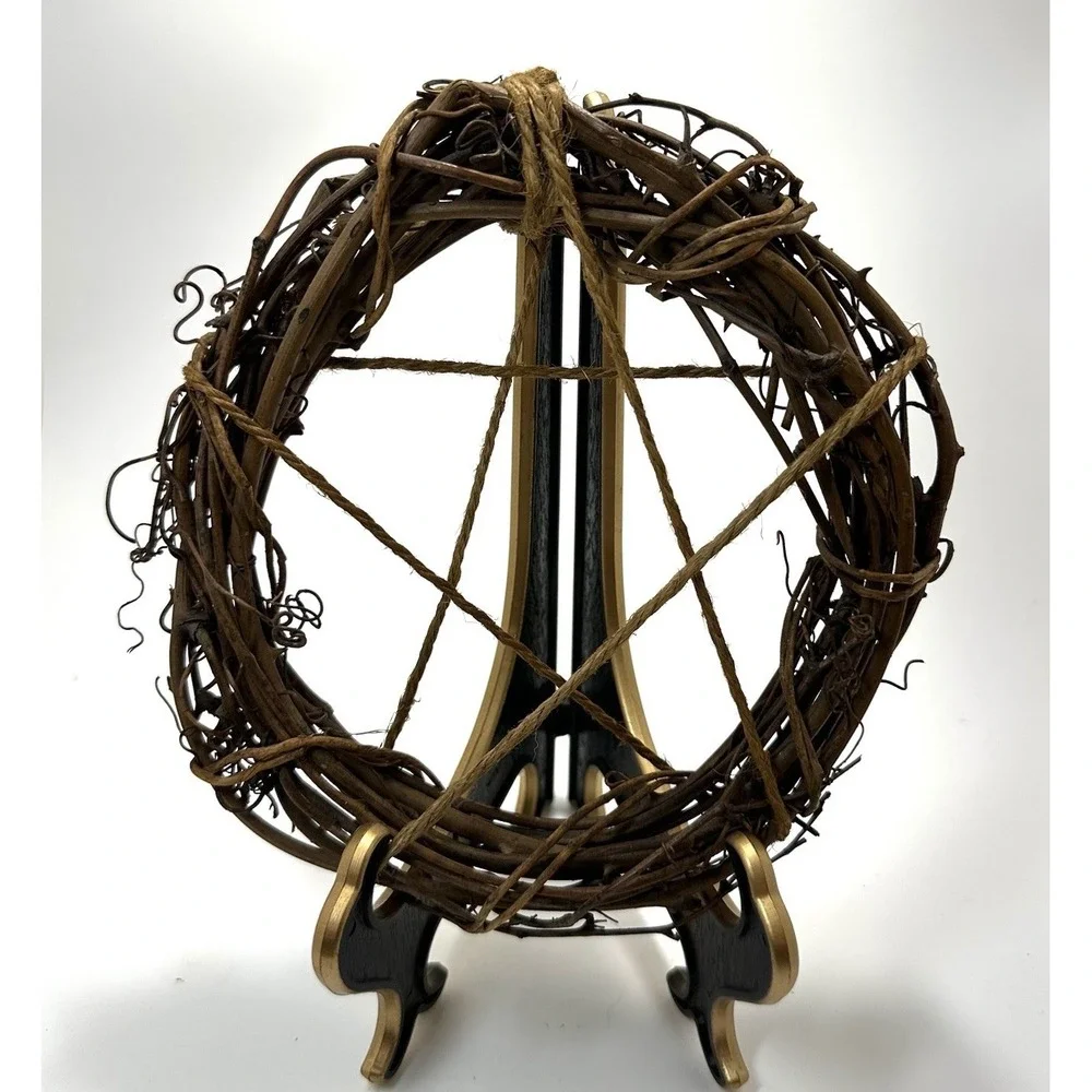 Rustic Grapevine Pentagram Wreath 7